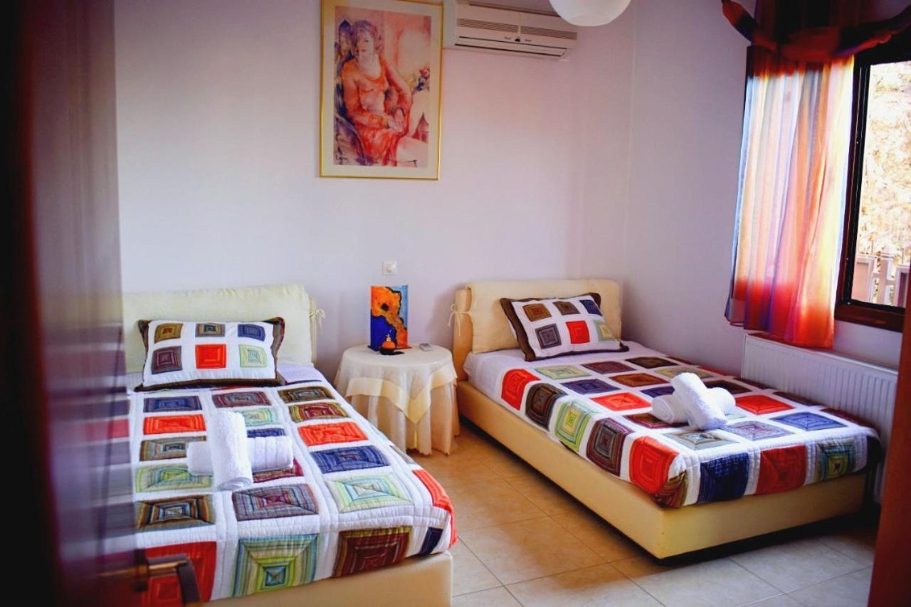 Irene'S Comfort Villa ネア・エピダヴロス エクステリア 写真
